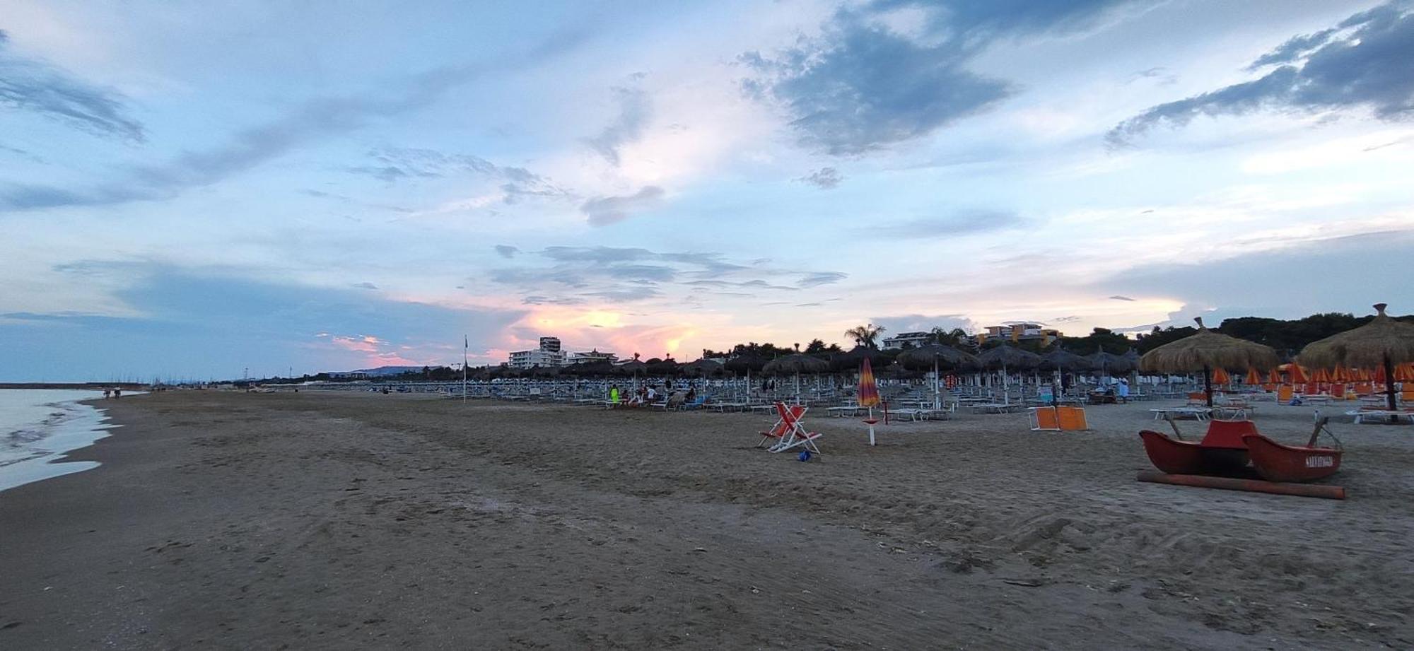 Apartament Casa Felix Giulianova Zewnętrze zdjęcie